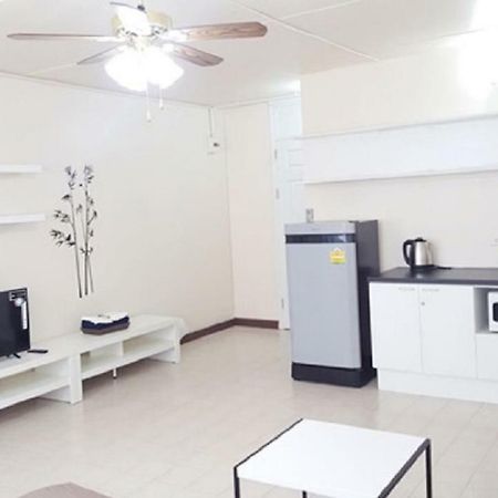 Popular Condo C6 Nonthaburi Eksteriør billede